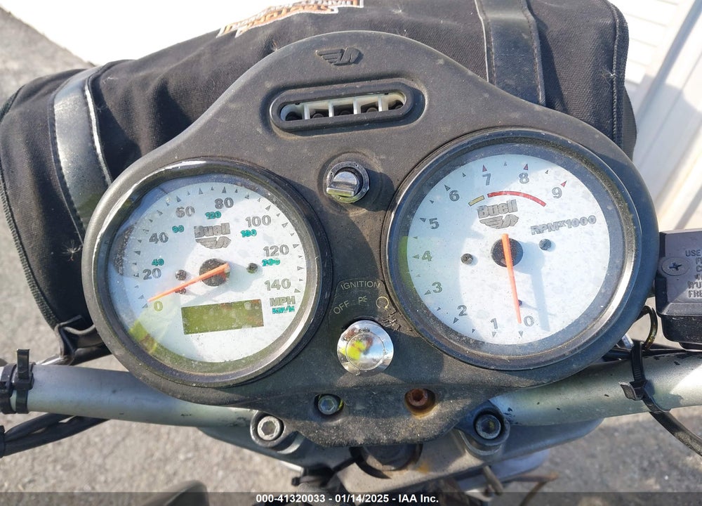 1999 BUELL CYCLONE M2 VIN: 4MZKS56J4X3320149