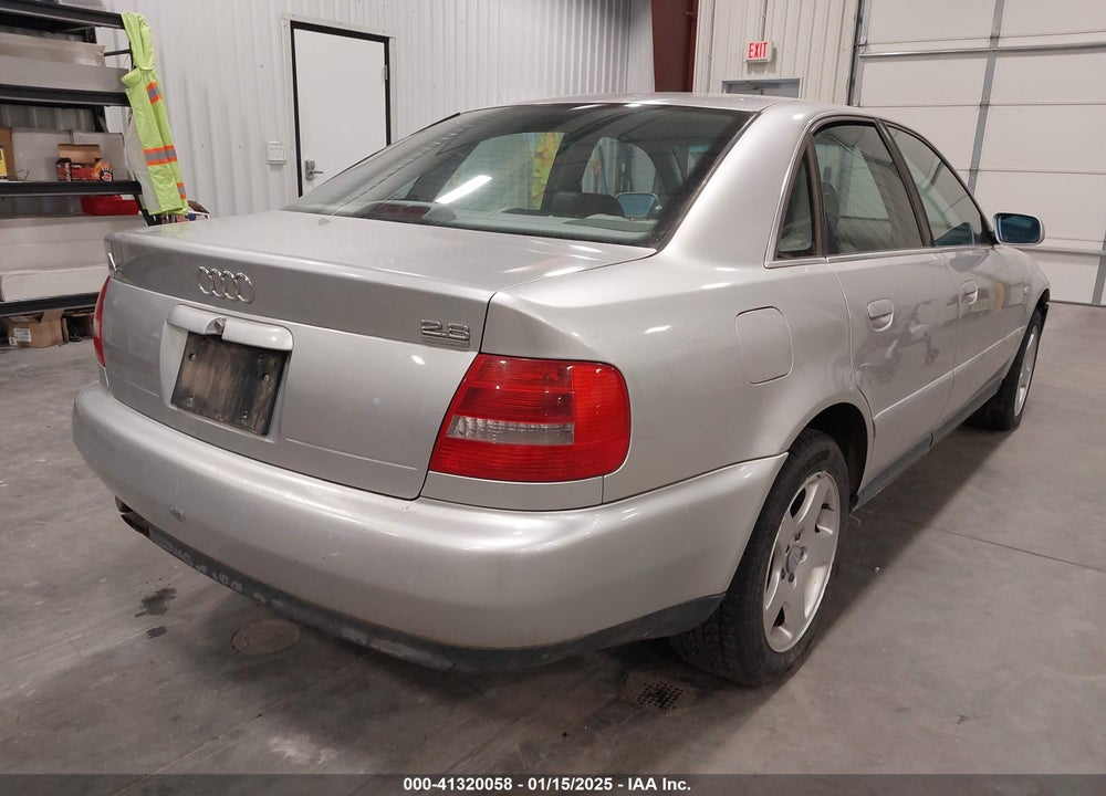 1999 AUDI A4 2.8 VIN: WAUED28D1XA313461