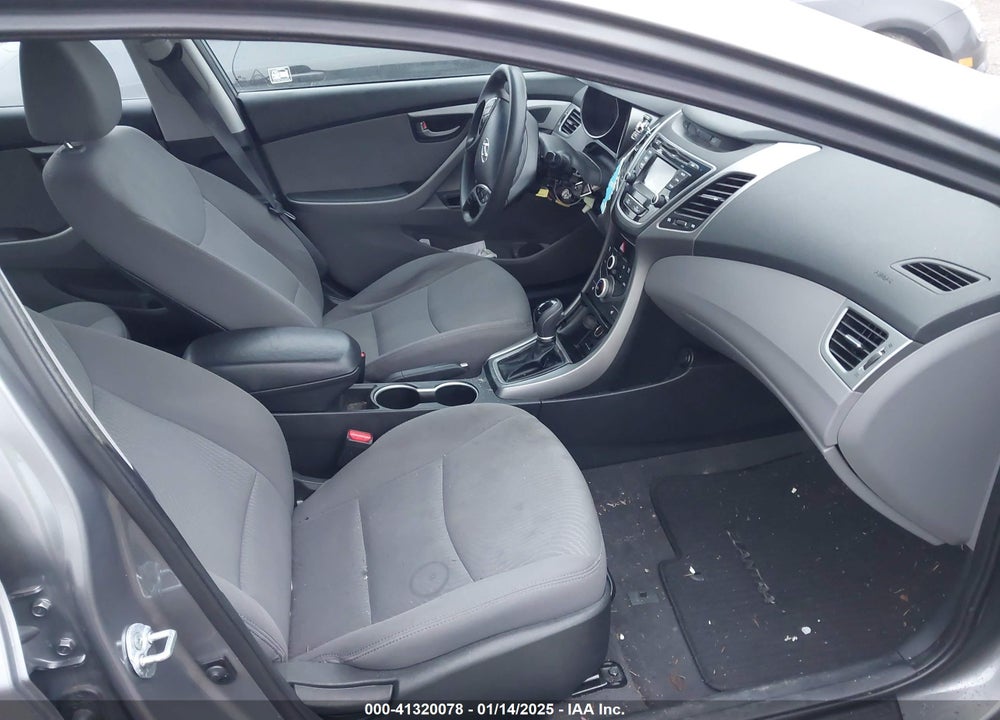 2014 HYUNDAI ELANTRA SE VIN: 5NPDH4AE7EH491463