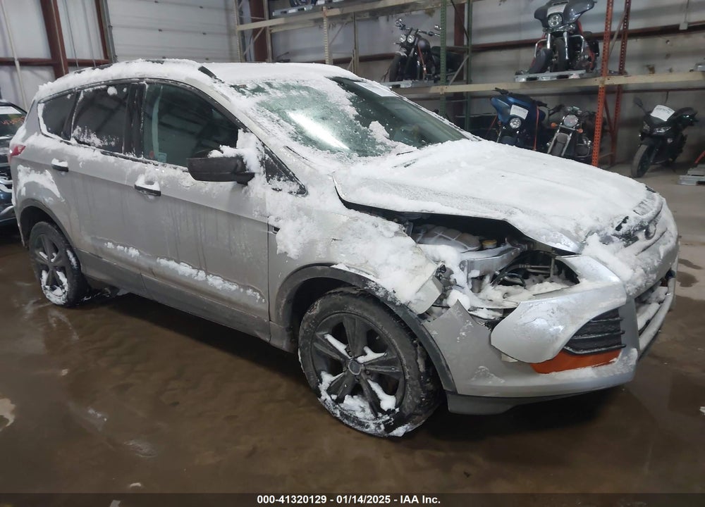 2015 FORD ESCAPE S VIN: 1FMCU0F76FUA20658