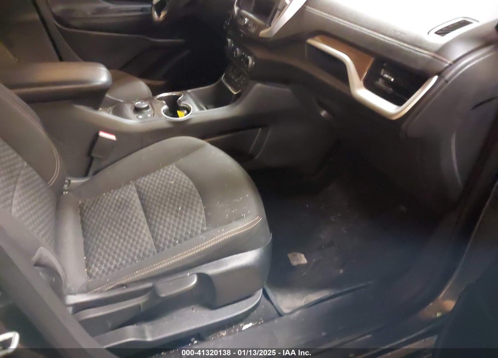 2019 GMC TERRAIN VIN: 3GKALMEV4KL359787
