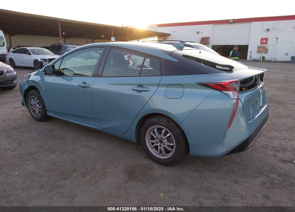 2016 TOYOTA PRIUS VIN: JTDKBRFUXG3017754