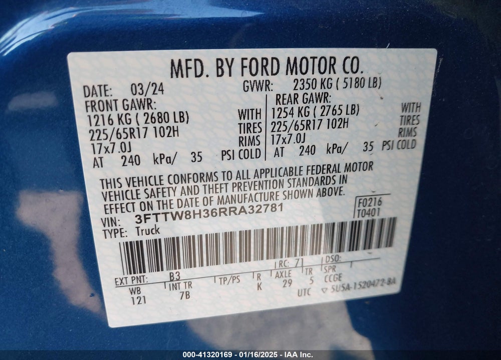 2024 FORD MAVERICK VIN: 3FTTW8H36RRA32781
