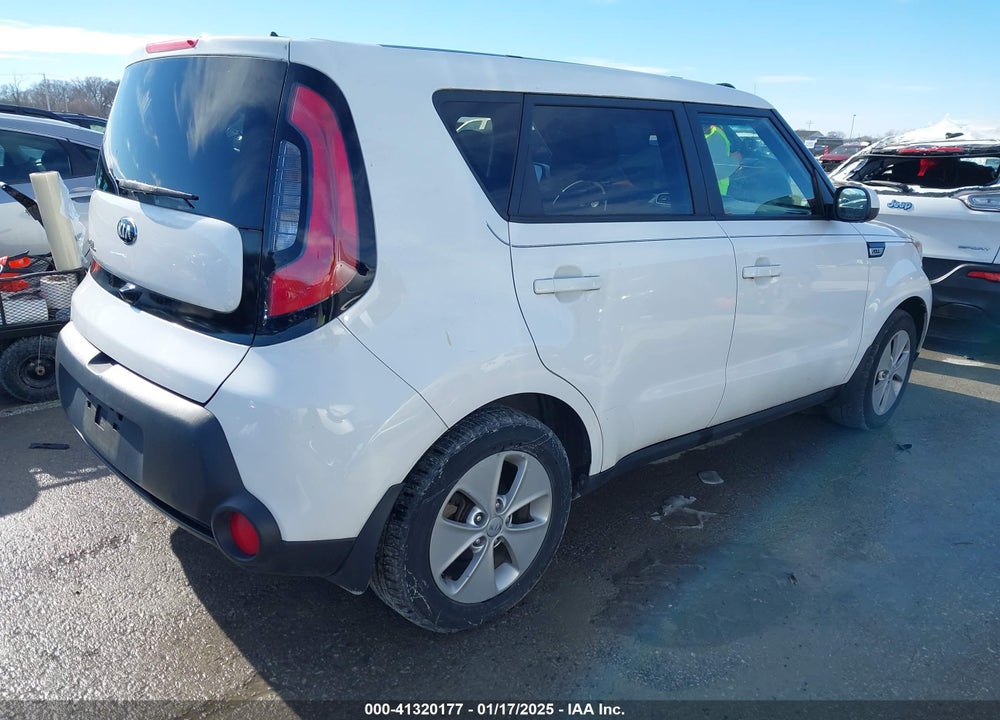 2015 KIA SOUL VIN: KNDJN2A25F7141440