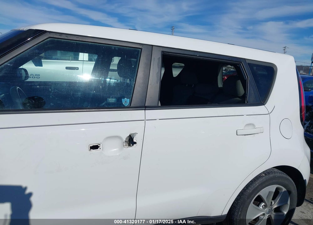 2015 KIA SOUL VIN: KNDJN2A25F7141440