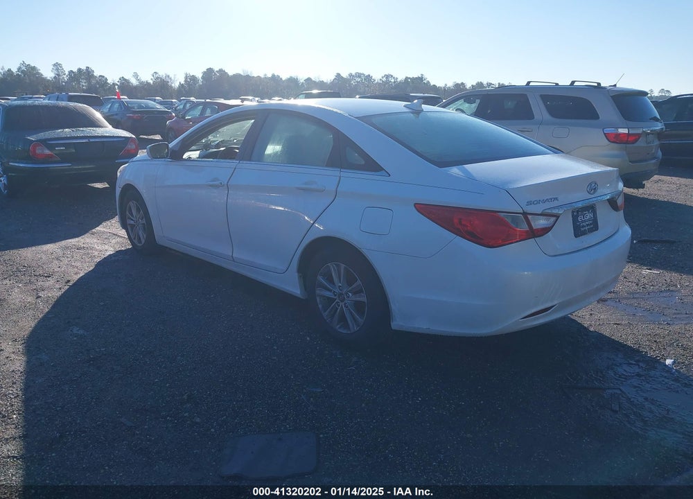 2011 HYUNDAI SONATA GLS VIN: 5NPEB4AC4BH169427