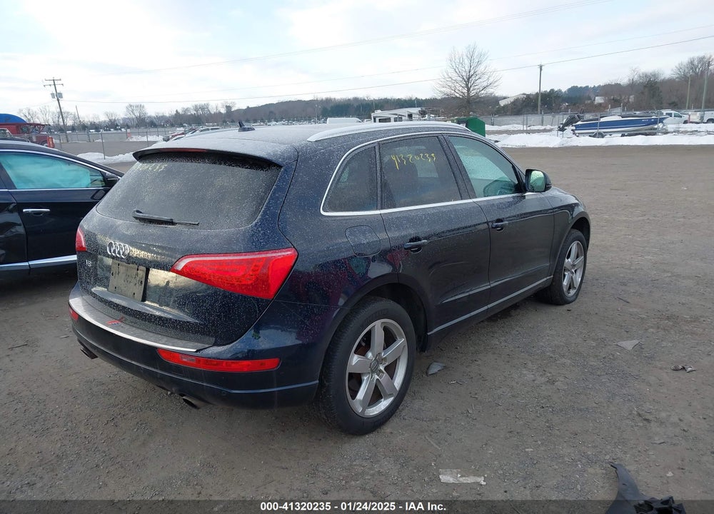 2010 AUDI Q5 3.2 PREMIUM VIN: WA1LKAFP0AA078172