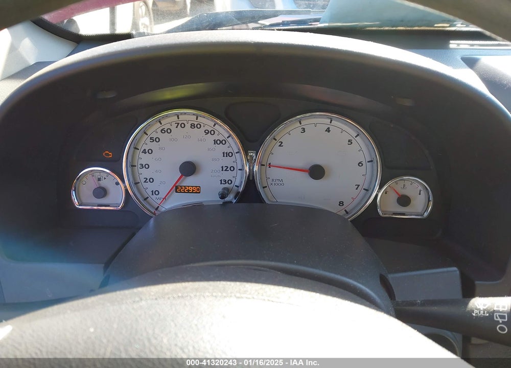 2006 SATURN VUE 4 CYL VIN: 5GZCZ33D46S851216