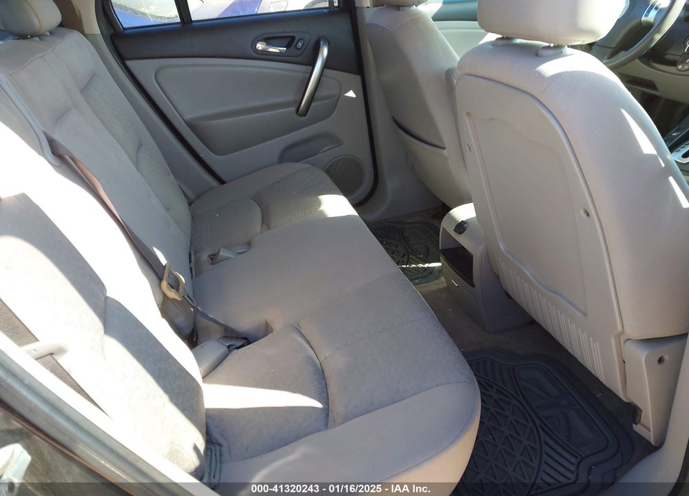 2006 SATURN VUE 4 CYL VIN: 5GZCZ33D46S851216