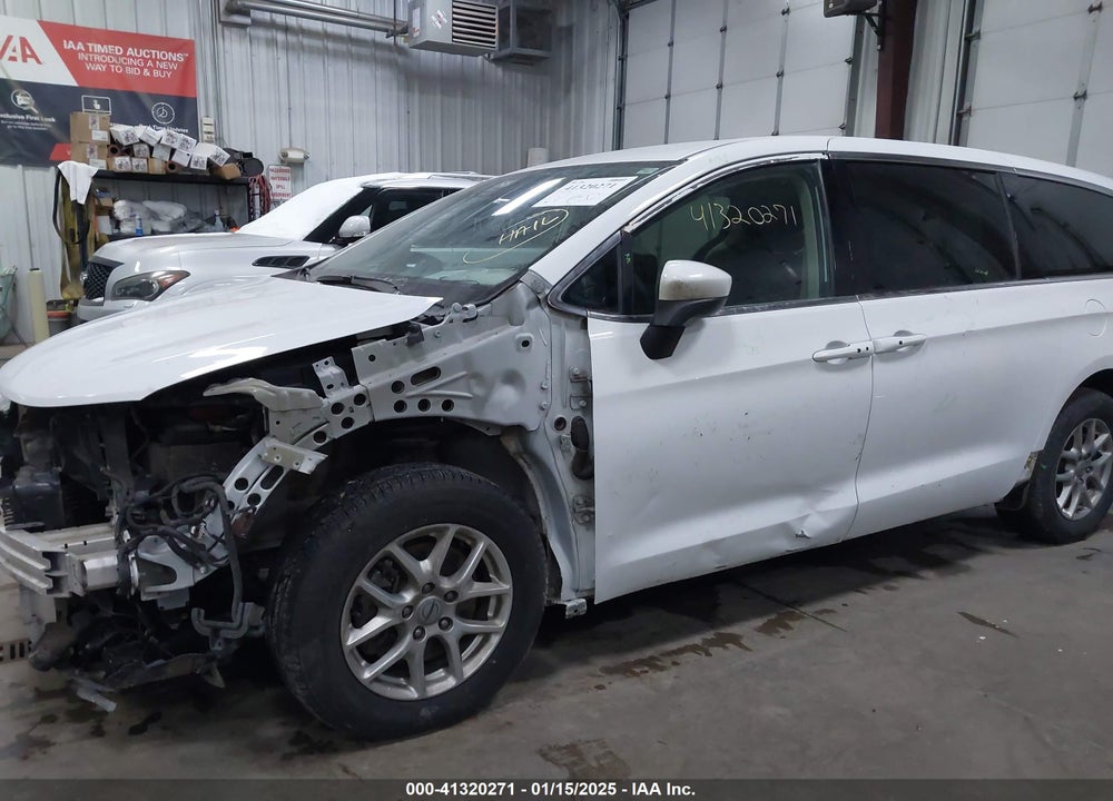 2022 CHRYSLER VOYAGER LX VIN: 2C4RC1CGXNR103419