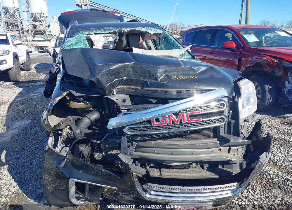 2017 GMC TERRAIN SLT VIN: 2GKFLUE39H6138476