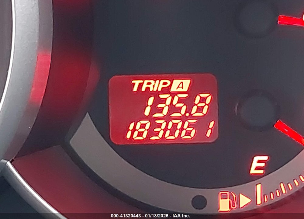 2005 MAZDA 3 S VIN: JM1BK343951218898
