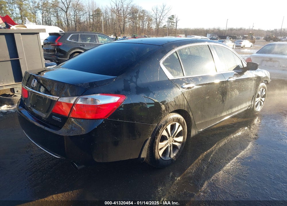 2015 HONDA ACCORD LX VIN: 1HGCR2F30FA073275