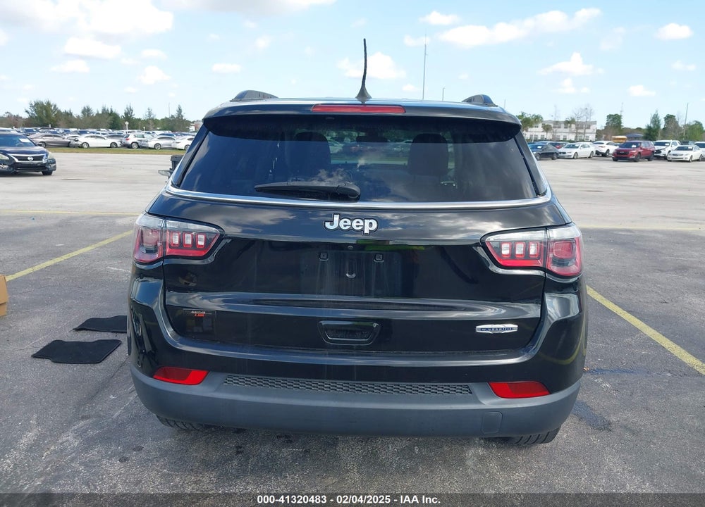 2019 JEEP COMPASS LATITUDE FWD VIN: 3C4NJCBB7KT699314