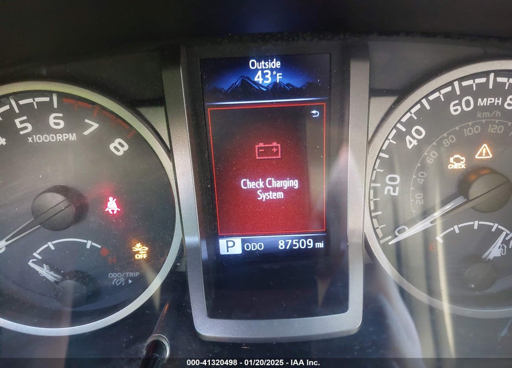 2019 TOYOTA TACOMA VIN: 3TMCZ5AN5KM197841