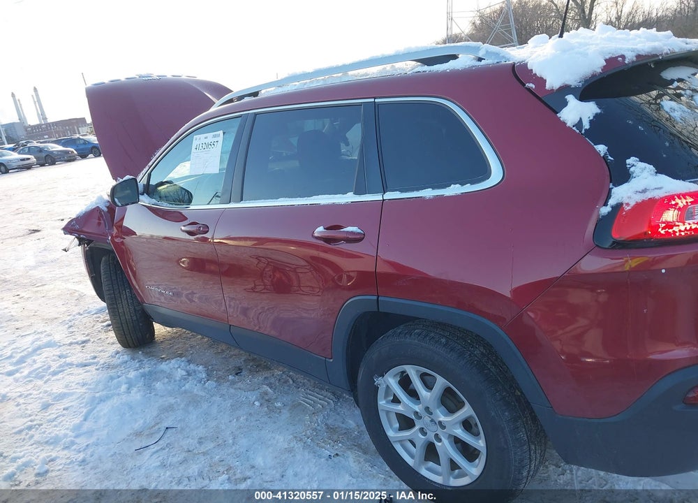 2016 JEEP CHEROKEE VIN: 1C4PJMCB4GW267634