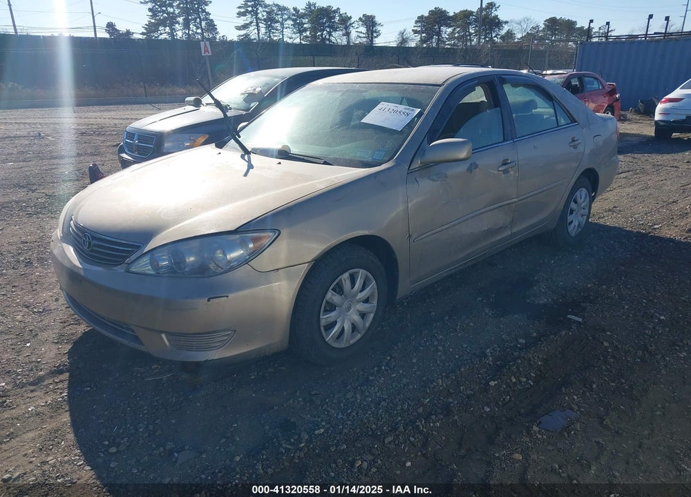 2005 TOYOTA CAMRY LE VIN: 4T1BE32K05U559036