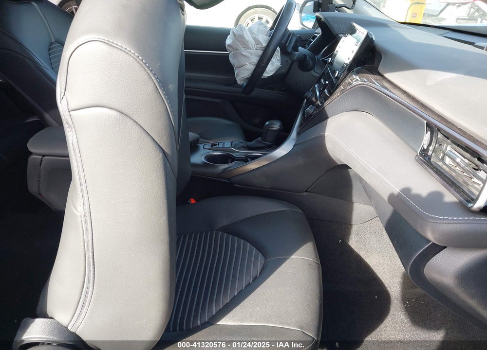 2024 TOYOTA CAMRY HYBRID SE NIGHTSHADE VIN: 4T1T31AKXRU073694