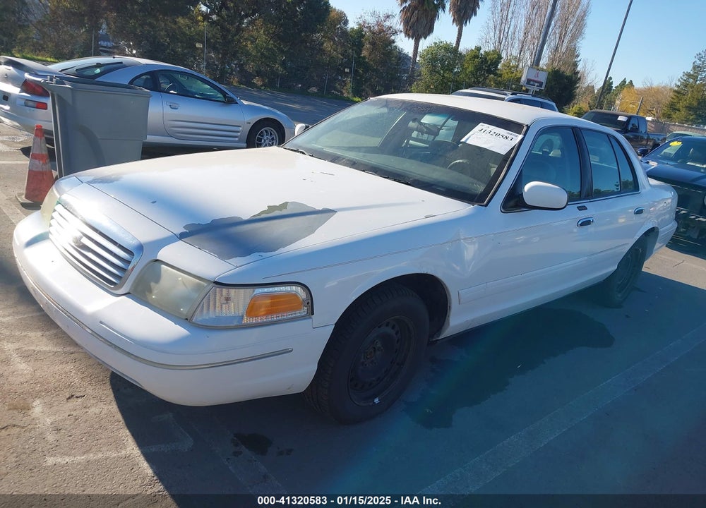 2001 FORD CROWN VICTORIA VIN: 2FAFP73W71X206083