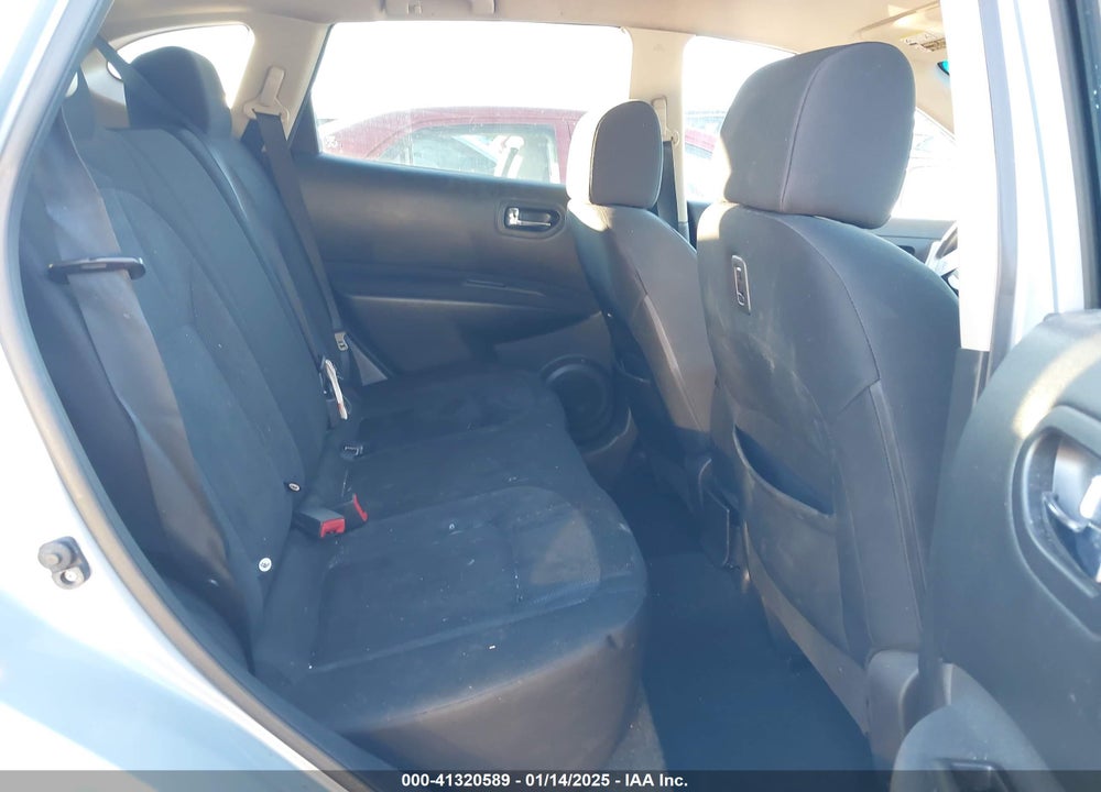 2015 NISSAN ROGUE SELECT S VIN: JN8AS5MT8FW159231