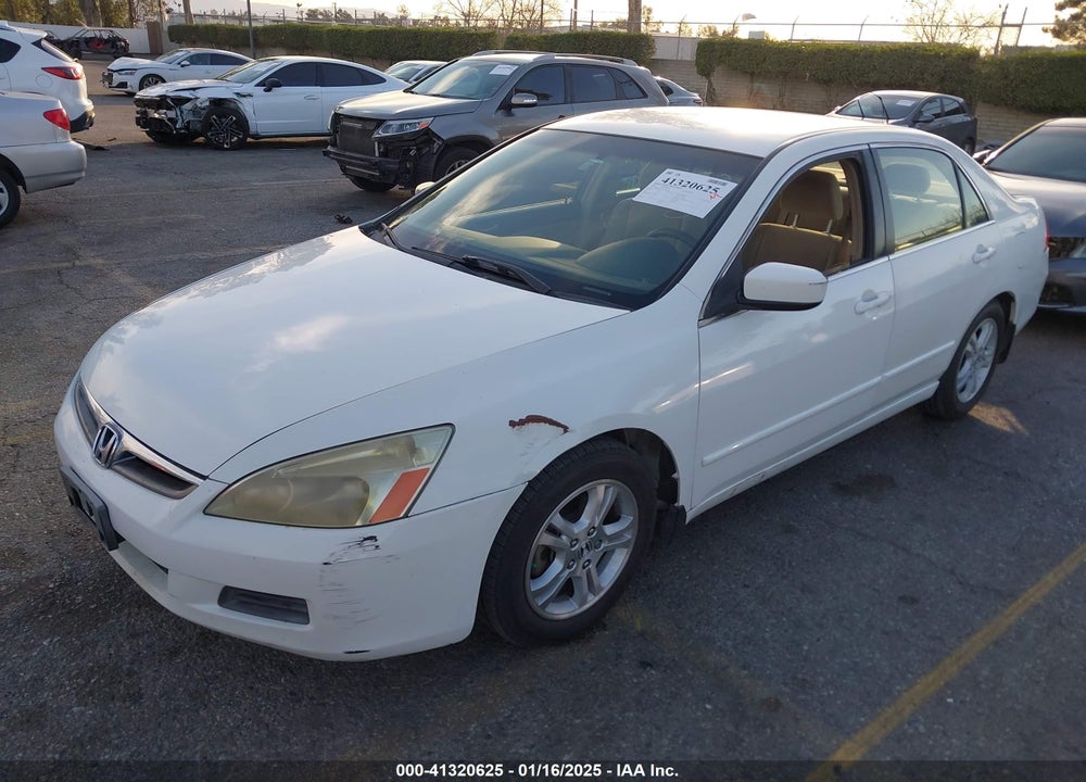 2007 HONDA ACCORD VIN: JHMCM563X7C026418