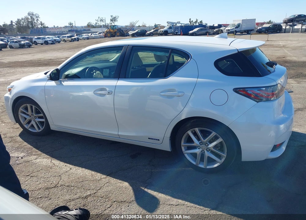 2014 LEXUS CT 200H VIN: JTHKD5BH4E2176816