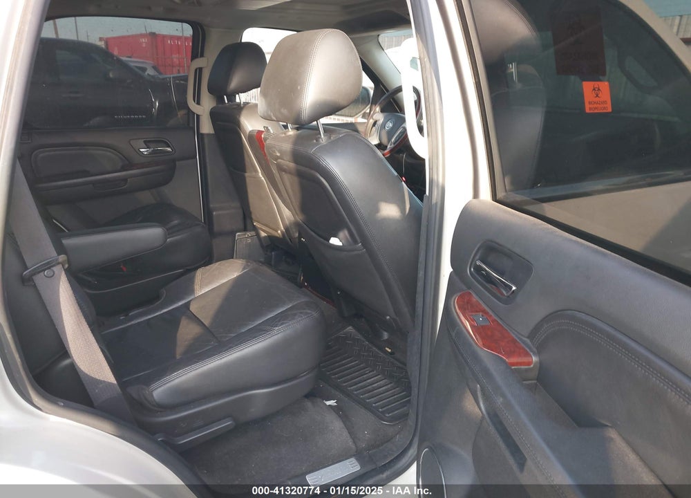 2011 CADILLAC ESCALADE PREMIUM VIN: 1GYS4CEF4BR356858