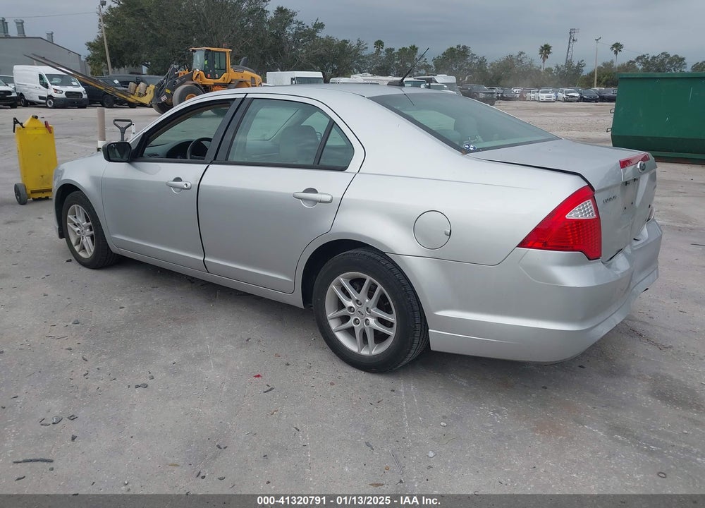 2012 FORD FUSION VIN: 3FAHP0GA5CR449911