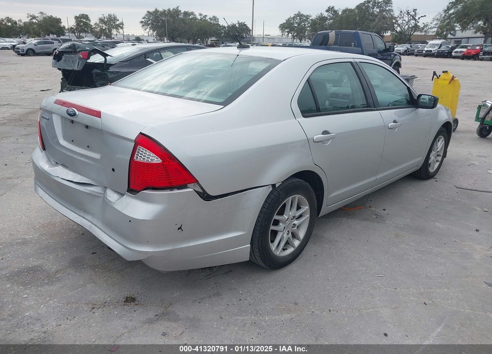 2012 FORD FUSION VIN: 3FAHP0GA5CR449911