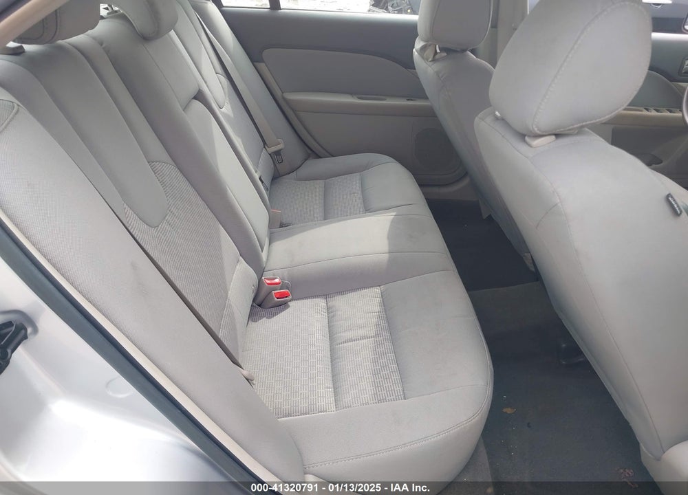 2012 FORD FUSION VIN: 3FAHP0GA5CR449911