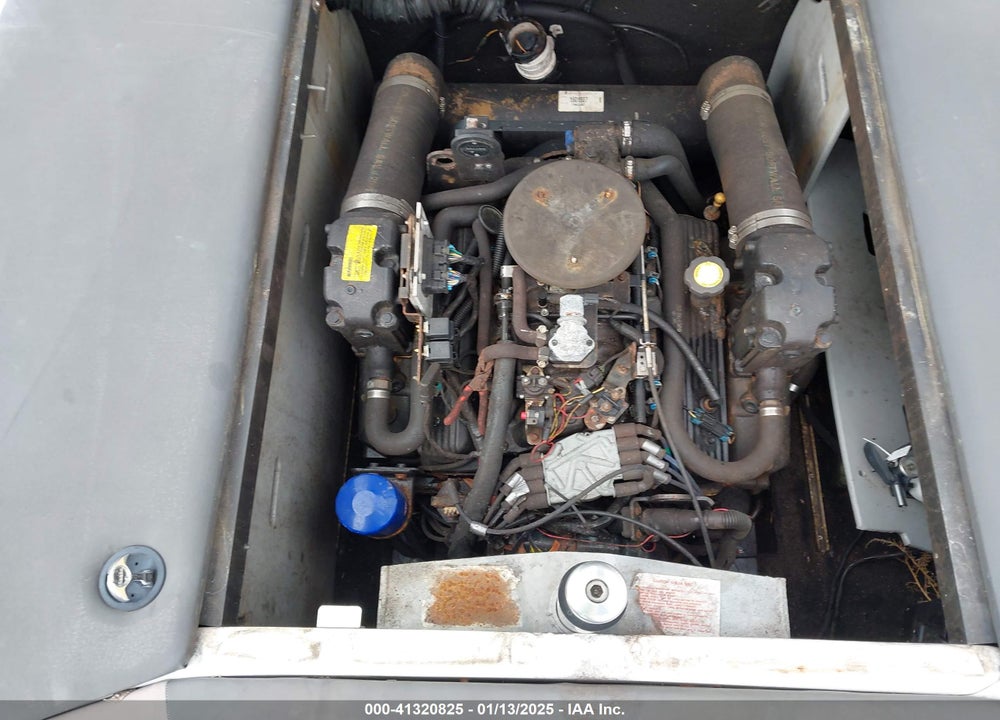 2004 FINELINE INDUSTRIES BOAT VIN: FNEB0925K304