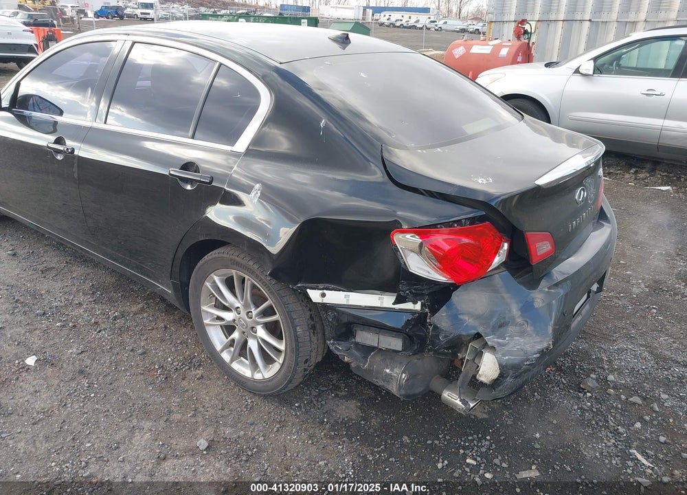 2011 INFINITI G37X VIN: JN1CV6ARXBM400032