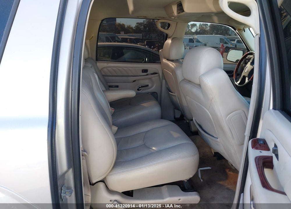2005 CADILLAC ESCALADE ESV PLATINUM EDITION VIN: 3GYFK66N75G215284