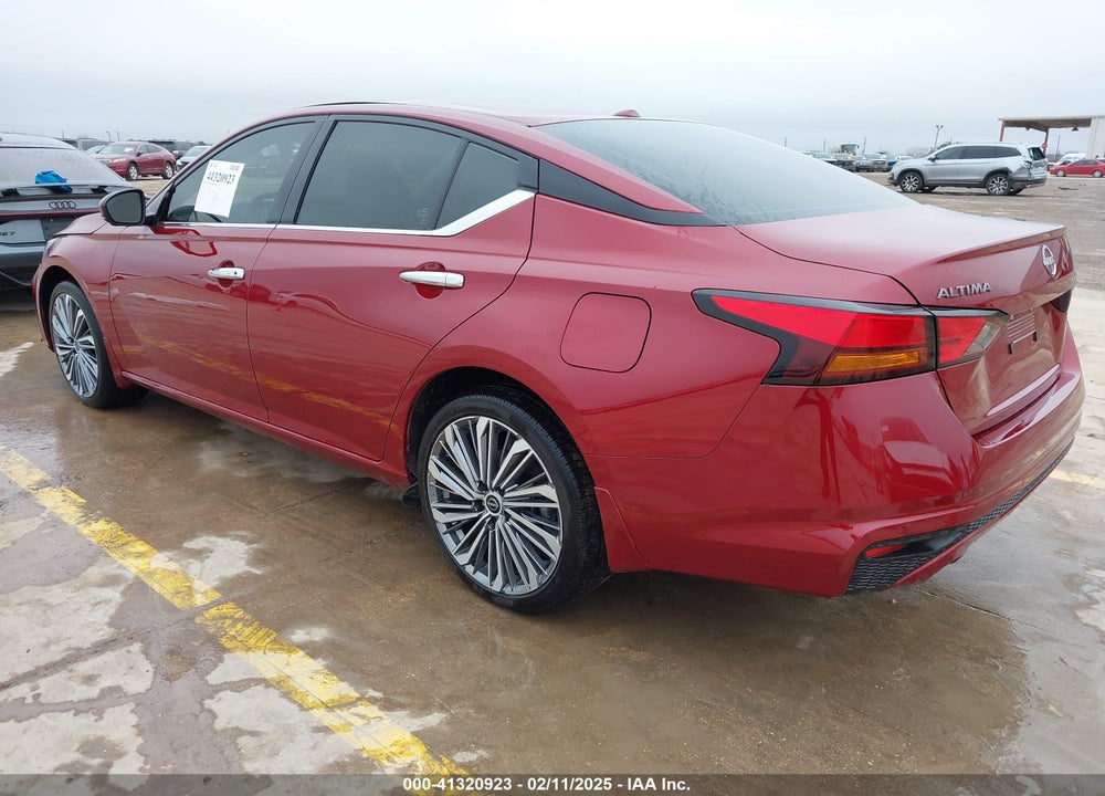 2024 NISSAN ALTIMA VIN: 1N4BL4EV0RN353940