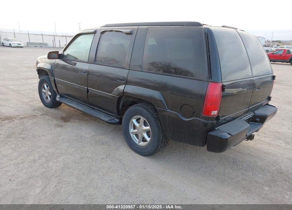 2000 GMC YUKON DENALI VIN: 1GKEK63R6YR188905