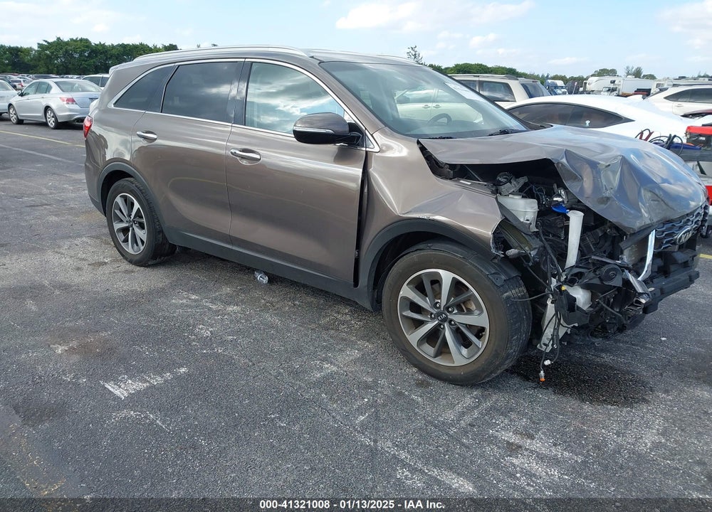 2019 KIA SORENTO 3.3L EX VIN: 5XYPH4A56KG525795