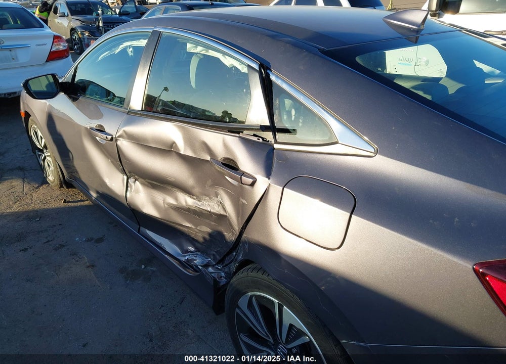 2016 HONDA CIVIC VIN: 2HGFC1F30GH656148