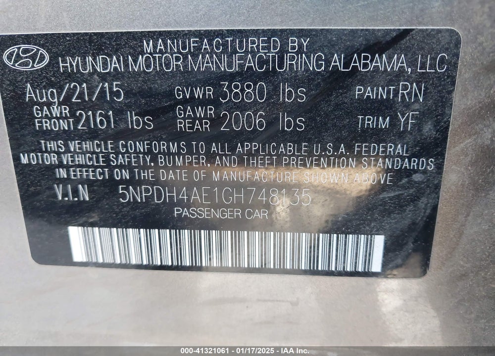 2016 HYUNDAI ELANTRA VIN: 5NPDH4AE1GH748135