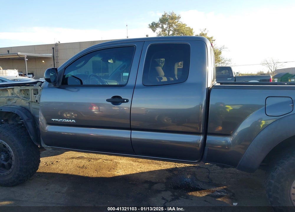 2015 TOYOTA TACOMA VIN: 5TFTX4GN3FX050392