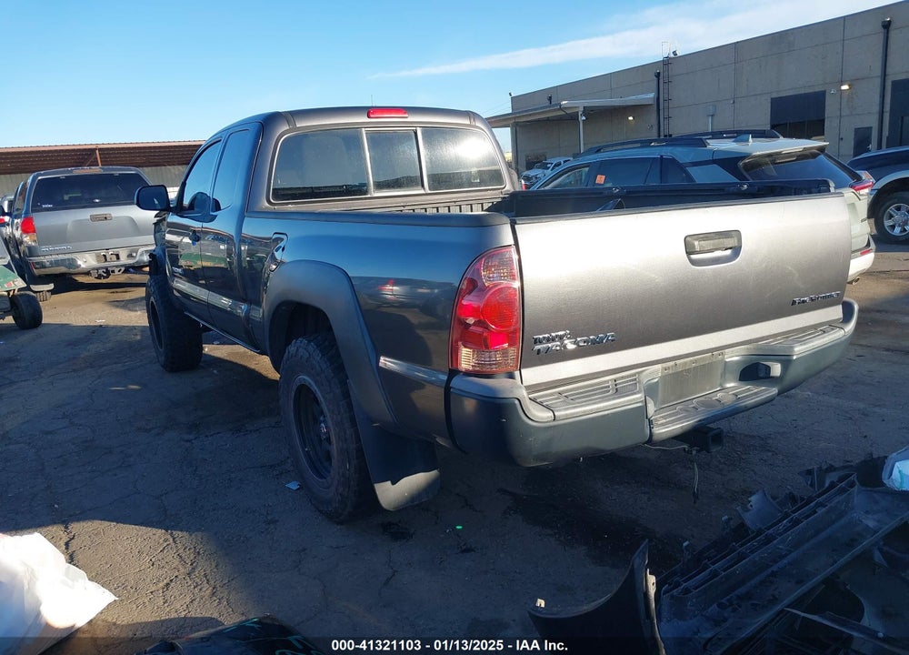 2015 TOYOTA TACOMA VIN: 5TFTX4GN3FX050392