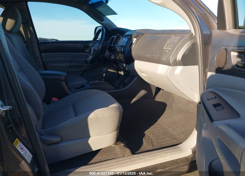 2015 TOYOTA TACOMA VIN: 5TFTX4GN3FX050392