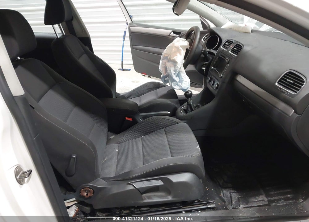 2012 VOLKSWAGEN GOLF VIN: WVWAB7AJ9CW247825