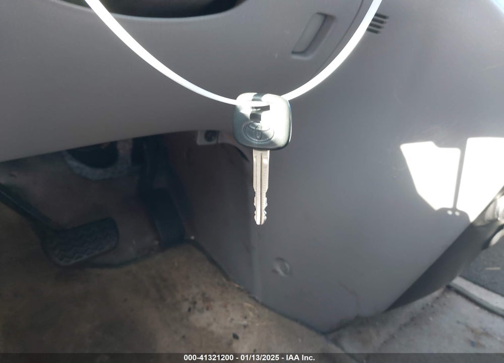 2006 TOYOTA SIENNA CE VIN: 5TDZA23C26S533592