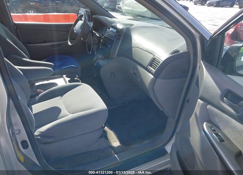 2006 TOYOTA SIENNA CE VIN: 5TDZA23C26S533592