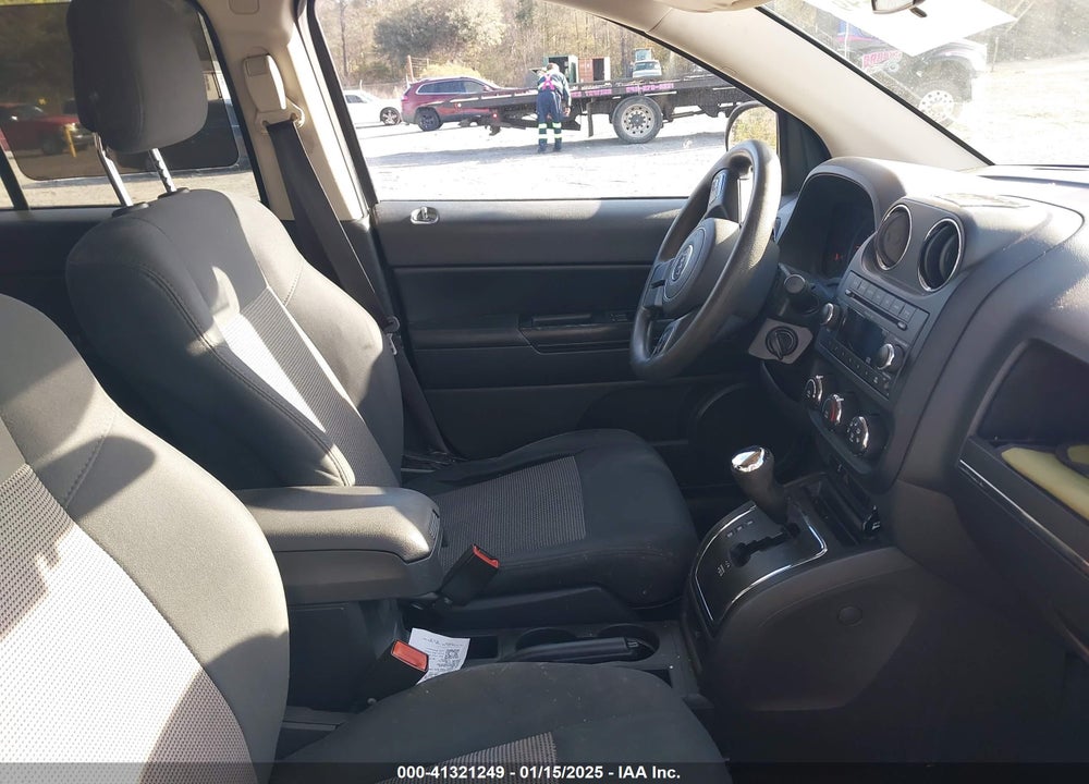 2011 JEEP COMPASS VIN: 1J4NT1FB7BD172639