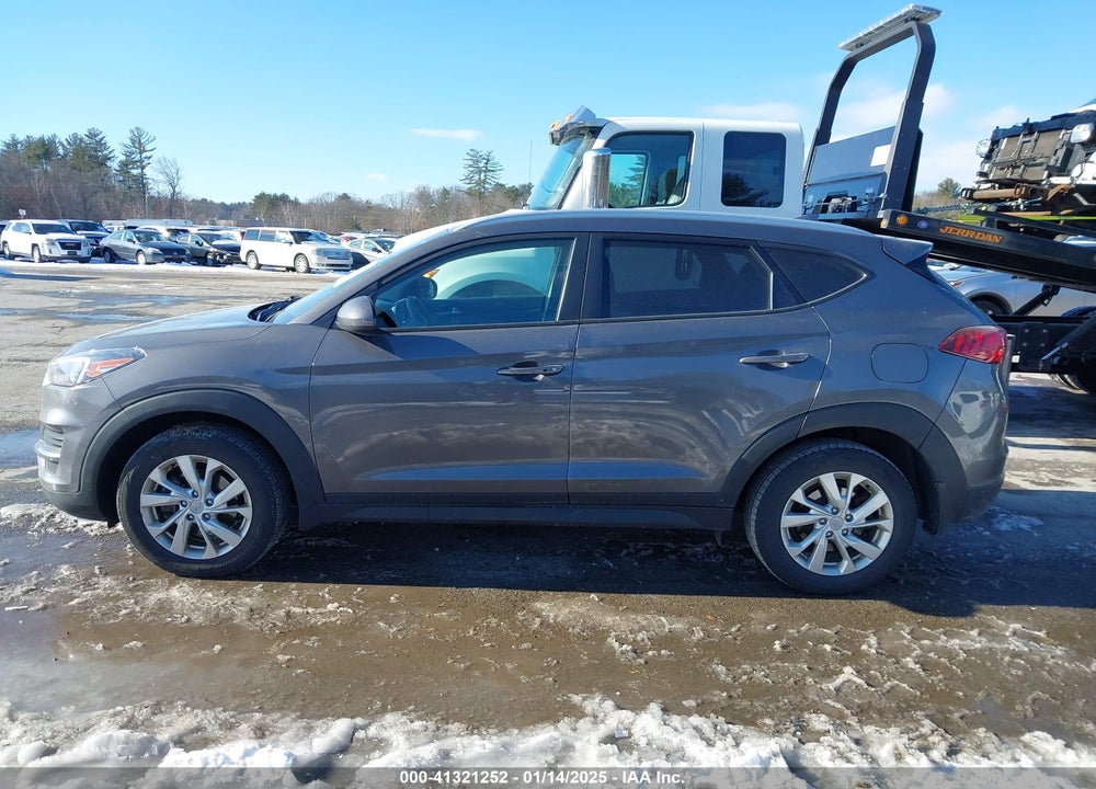 2020 HYUNDAI TUCSON VALUE VIN: KM8J3CA47LU255025