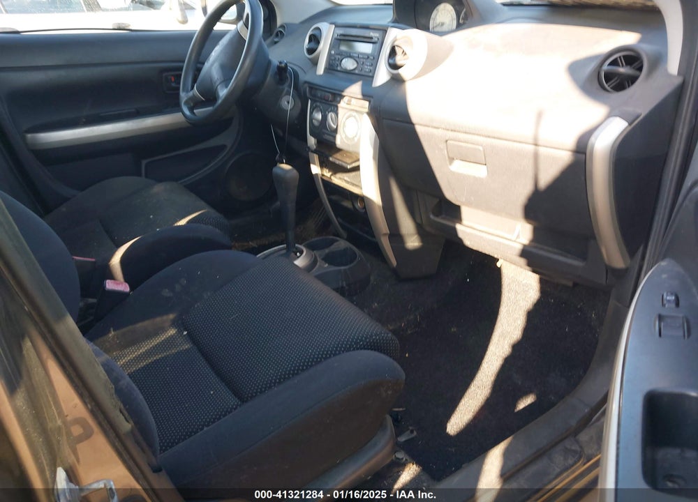 2004 SCION XA VIN: JTKKT624740051903