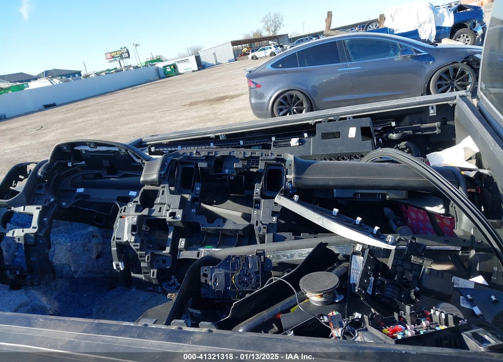 2021 RAM 1500 VIN: 1C6SRFHM8MN742395