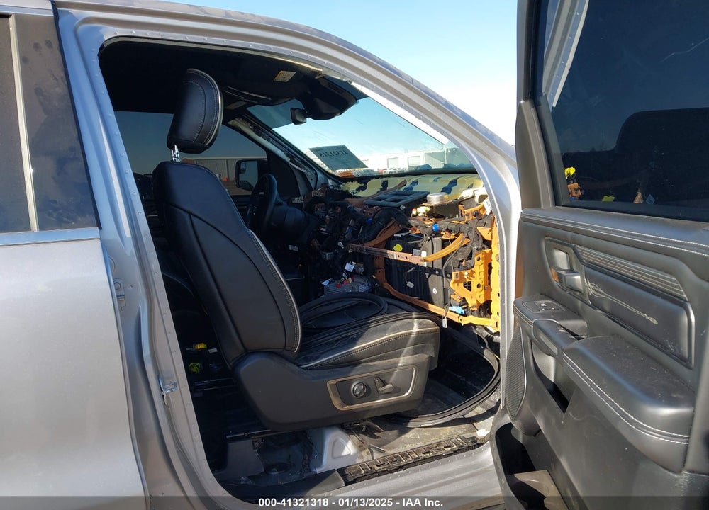 2021 RAM 1500 VIN: 1C6SRFHM8MN742395