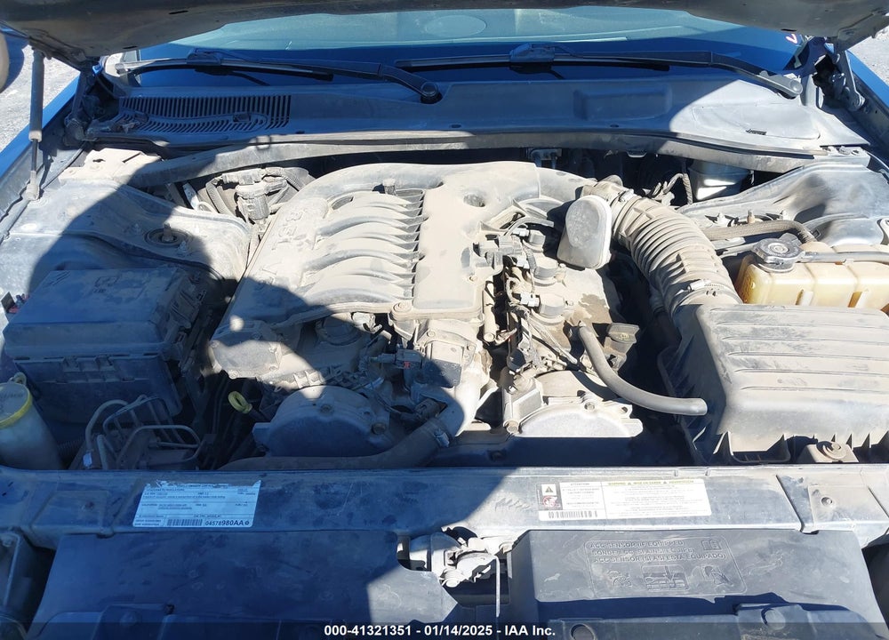 2008 CHRYSLER 300 VIN: 2C3KA53G38H255863